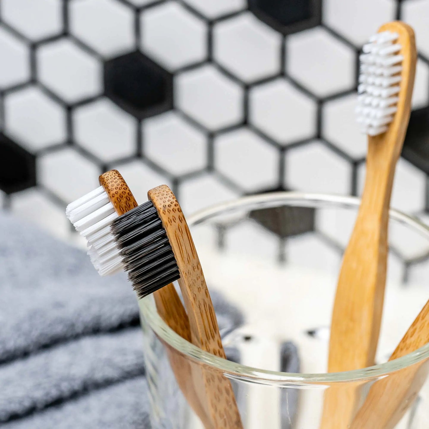 Bamboo Toothbrush Set 5-Pack - Eco-Friendly, Biodegradable.